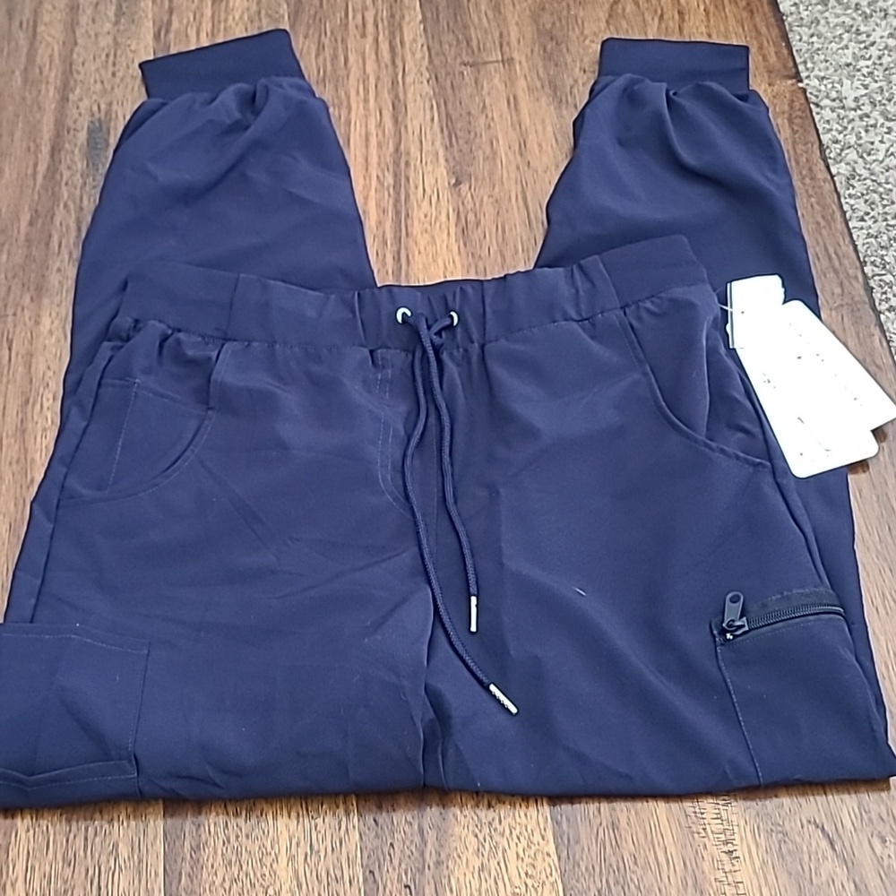 New York laundry +medics pants size meduim.  New